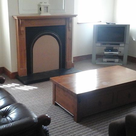 Long Acre Lodge Карлингфорд Экстерьер фото