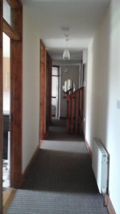 Long Acre Lodge Карлингфорд Экстерьер фото