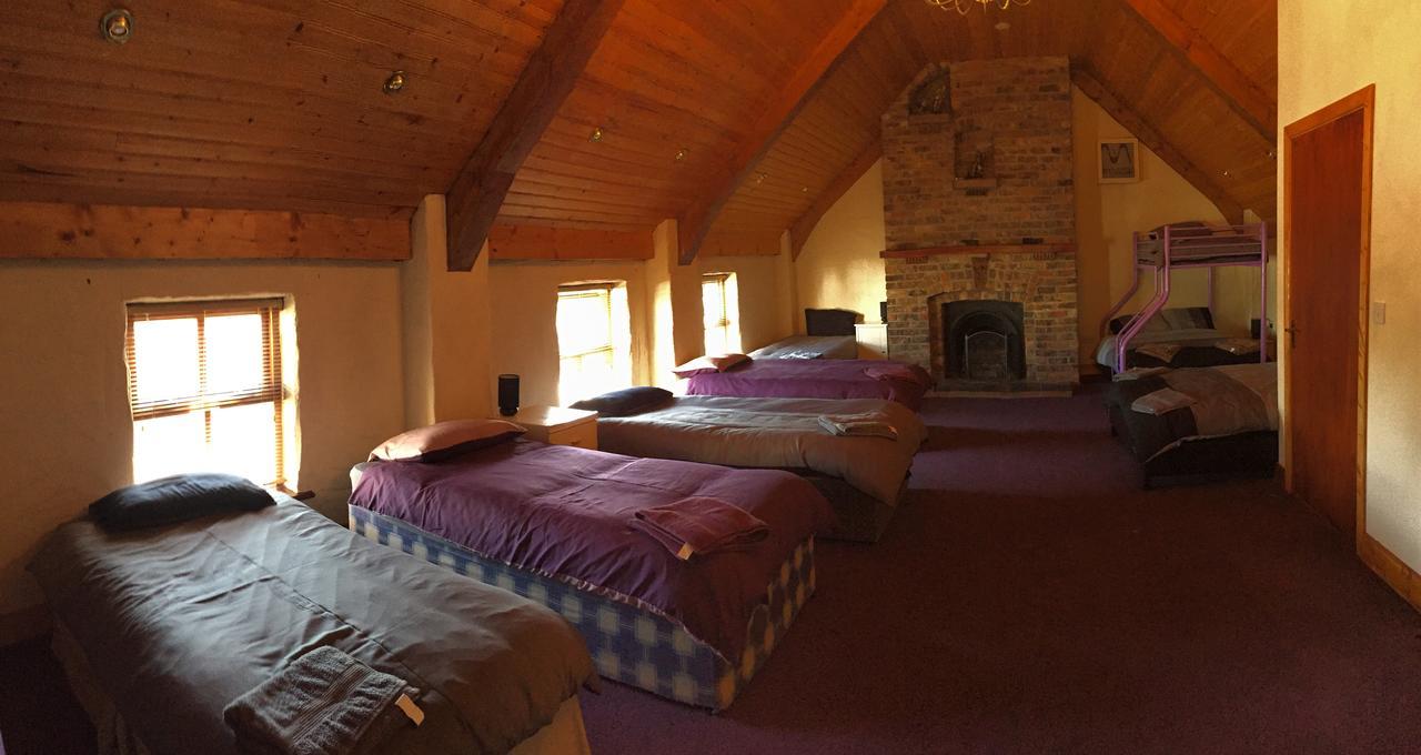 Long Acre Lodge Карлингфорд Экстерьер фото